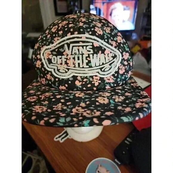 Vans "Off The Wall" Snapback Floral Black Adjustable One Size - Picture 1 of 7